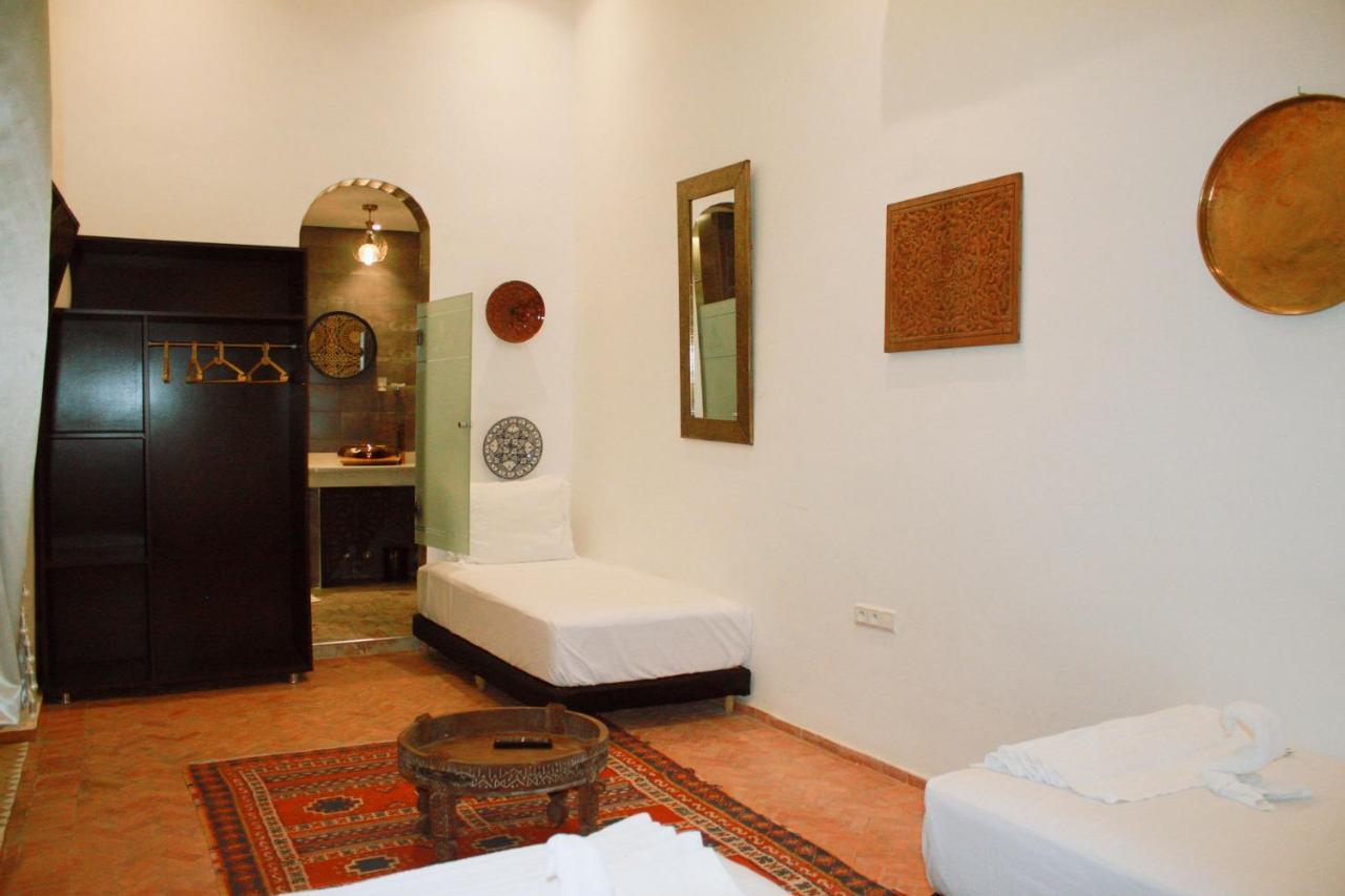 מקנס Riad Zyna מראה חיצוני תמונה